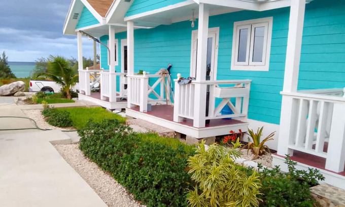 Rolleville Hütte | 3-2 Minutes Away From The Beach, Restuarant, Stores And Bars