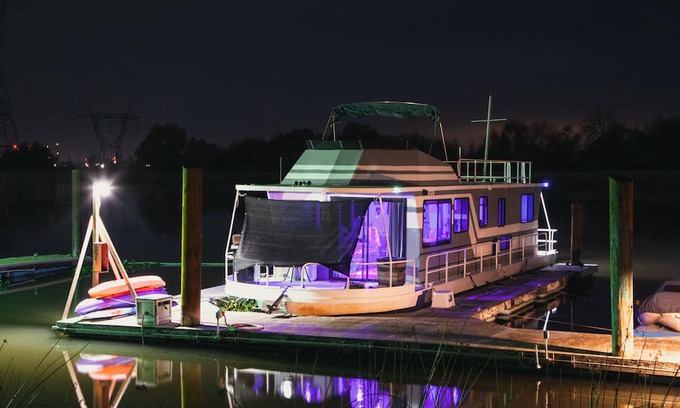 Birds Landing Bootsverleih | Romantic Getaway with Sauna, fireplace and great seal watching