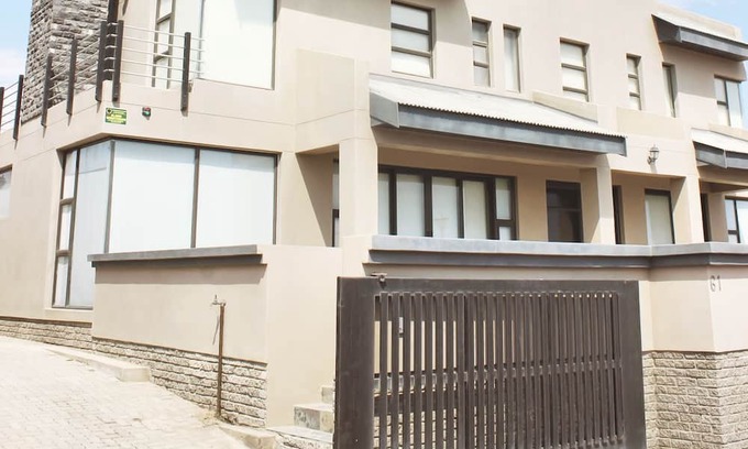 Walvis Bay Haus | Where the dunes meets the Ocean