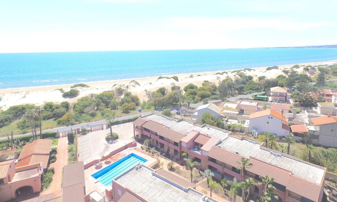 Santa Maria del Focallo Haus | Le Dune Residence apartment 10 meters from the Blue Flag beach