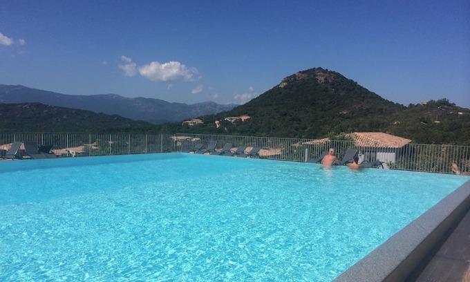Santa Giulia Haus | Beach walking distance, House with 2 pools