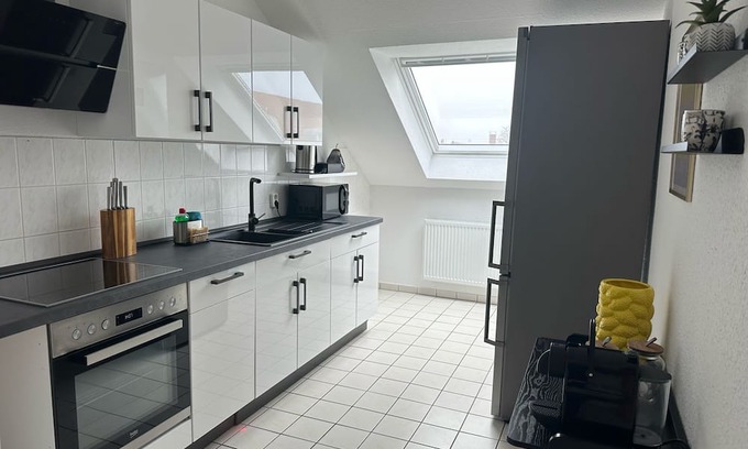Schonebeck Wohnung | FeelGood Apartment 61, incl. underground parking space, Netflix and WLAN