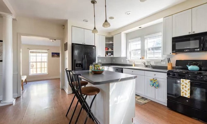 New Orleans Haus | Charming Shotgun-Style Home: Your Perfect New Orleans Getaway Awaits