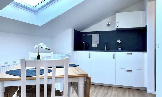 Prien am Chiemsee Wohnung | Apartment 42sqm with balcony and mountain view