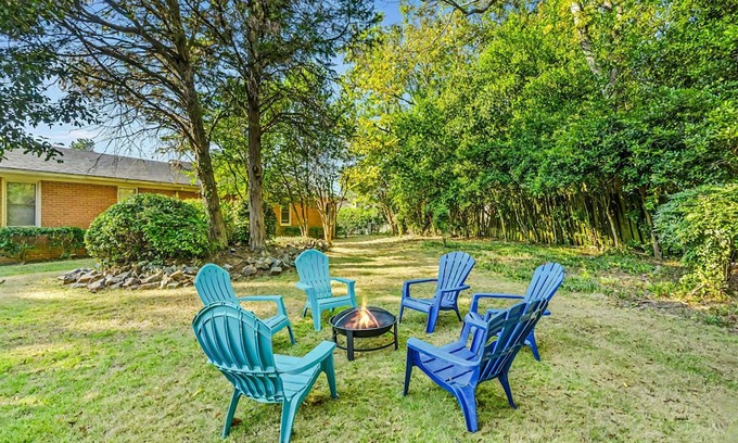 Augusta Haus | Hurricane Info Updated ~ Check Description ~ Pet Friendly ~ Pool