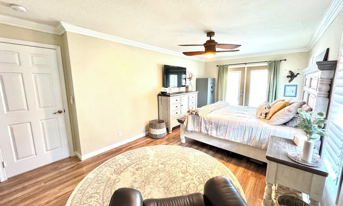 Jupiter Farms Haus | Charming 3-bedroom house with POOL and WiFi in Jupiter