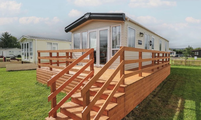 Denny Hütte | HAZEL, pet friendly, with a garden in Denny