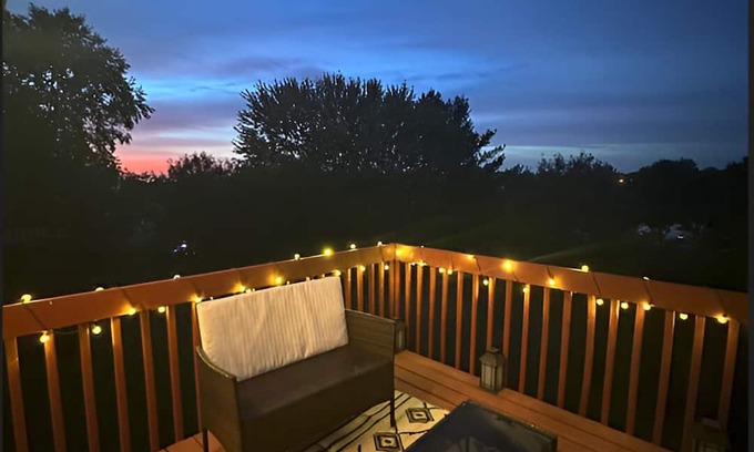 Coralville Haus | Quiet and convenient house close to UIHC