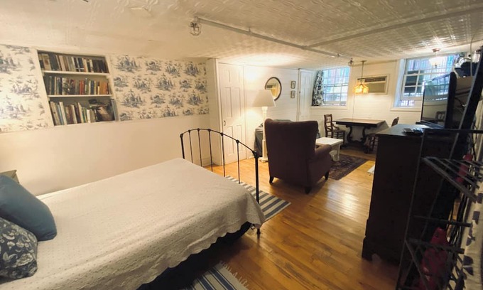 West Village Wohnung | Charming Greenwich Village Studio Just off Bleecker Street