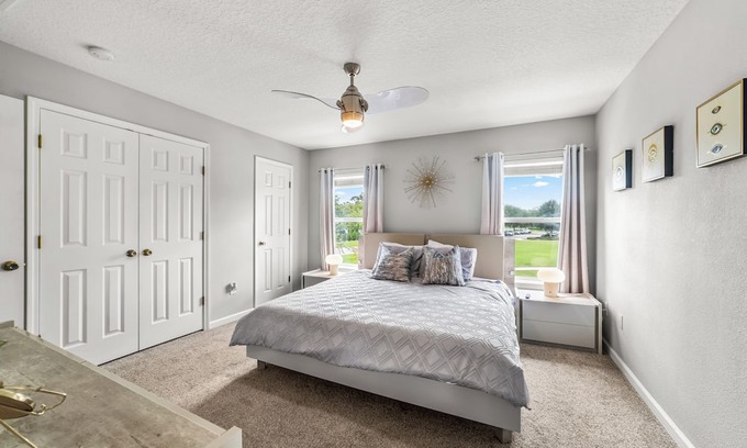 St. Johns Haus | Charming 3-bedroom townhome with WiFi, AC in serene Saint Johns