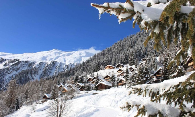Blatten bei Naters Skihütte | Chalet with balcony and heating