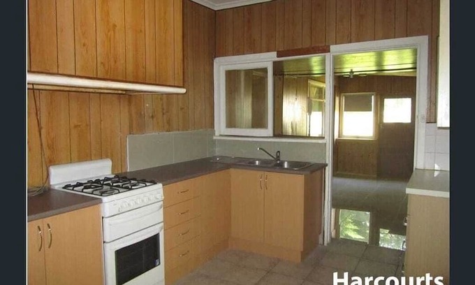 Springvale Haus | Springvale Couple Room for Rent