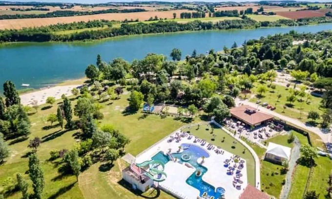Thoux Haus | Camping 3 étoiles - eecgeb