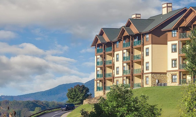 Sevierville Eigentumswohnung | Spacious 3BR Deluxe Vacay at Club Wyndham Smoky Mountainsn
