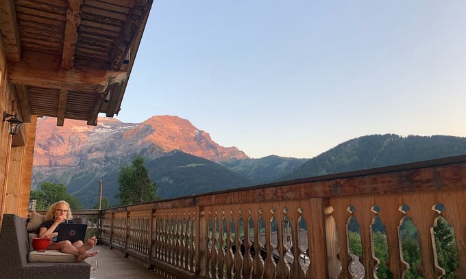 Ormont-Dessus Skihütte | Luxurious Modern chalet in Swiss Alps in Les Diablerets