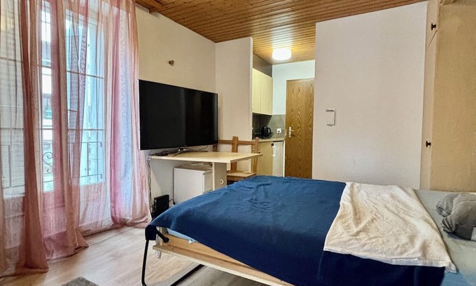 Lausanne Center Wohnung | Tranquil apartment with WiFi in lovely Lausanne