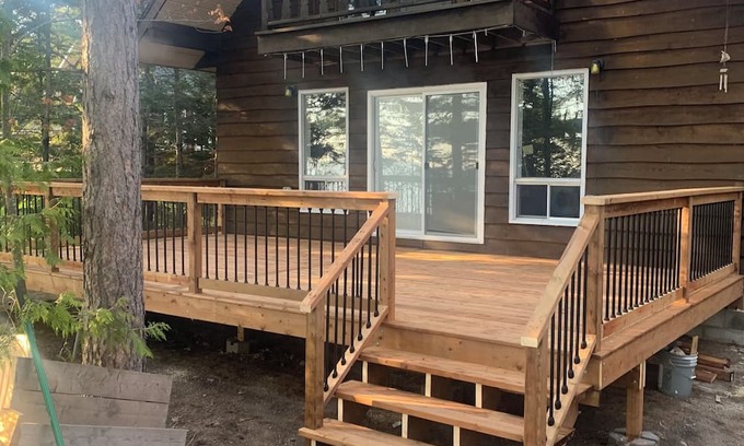 Algoma District Hütte | Welcome to the Cozy Cottage with sand beach, WiFi and AC in delightful Thessalon