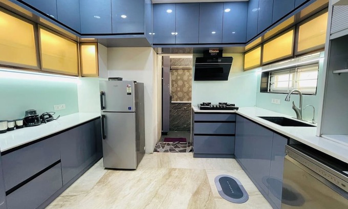 Chanda Nagar Wohnung | Luxurious Garden-View Duplex in Hyderabad,4-bedroom with AC, WIFI