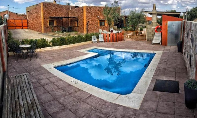 Codo Haus | Country House 'Los Zafranales Completo' with Sea View, Wi-Fi and Air Conditioning