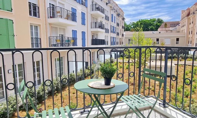 Yerres Wohnung | Ideal apartment for holidaymakers and professionals. 25min from Paris by RER