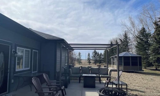 Calgary Haus | Wellness and Event Centre