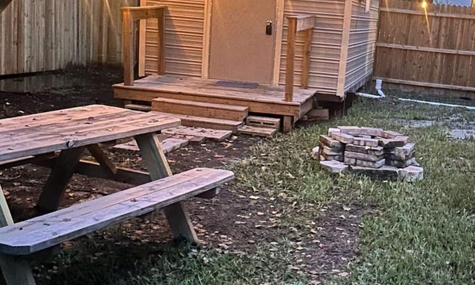 Wesconnett Kabine | Cozy cabin in welcoming Jacksonville with AC