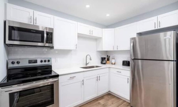 Riverside Park Villa | Tropical Oasis in Fort Lauderdale - Villa Mandala