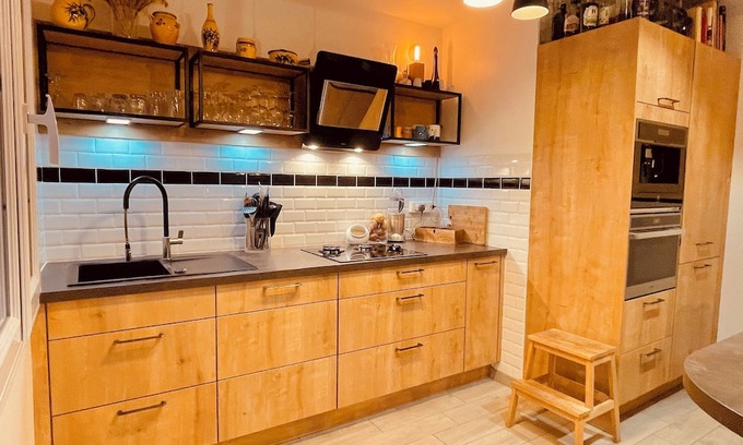 Le Blanc-Mesnil Haus | 2-bedroom house in enchanting Le Blanc-Mesnil with AC, WiFi, fitness room
