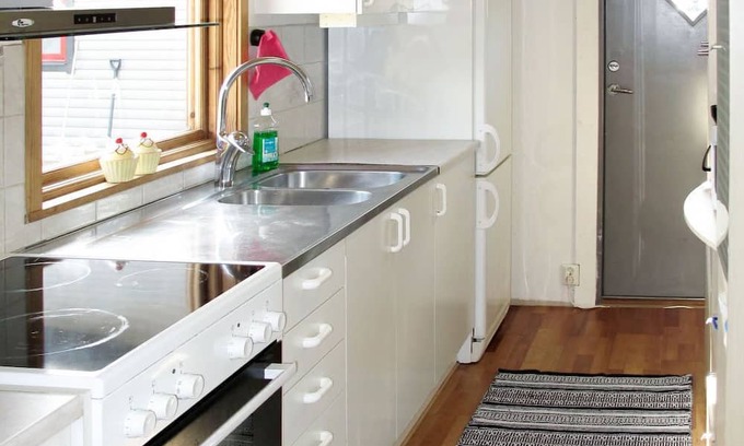 Asarum Haus | Hoka Stugan by Interhome