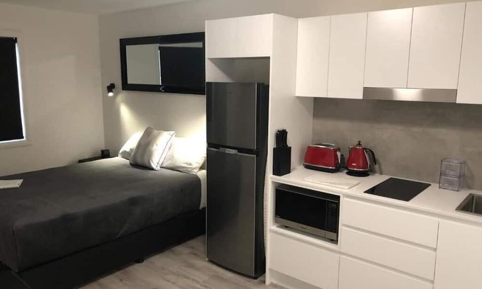 Adamstown Wohnung | Studio Apartment Unit