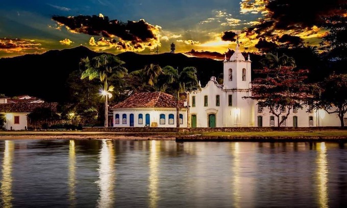 Historic Center Haus | LEH'S HOUSE SIMPLE ECONOMICAL AND CENTRAL IN THE BRAZILIAN VENICE PARATY