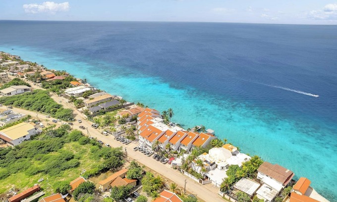 Belnem Wohnung | Belmar 18 a 3 bedroom oceanfront apartment fully AC
