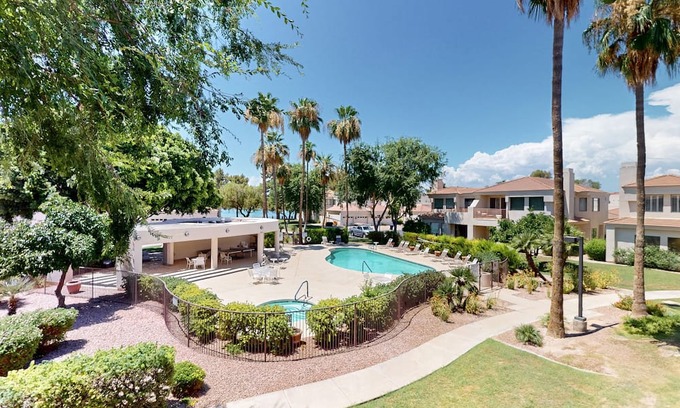 McCormick Ranch Haus | Charming house offers a resort-style pool and a friendly neighborhood