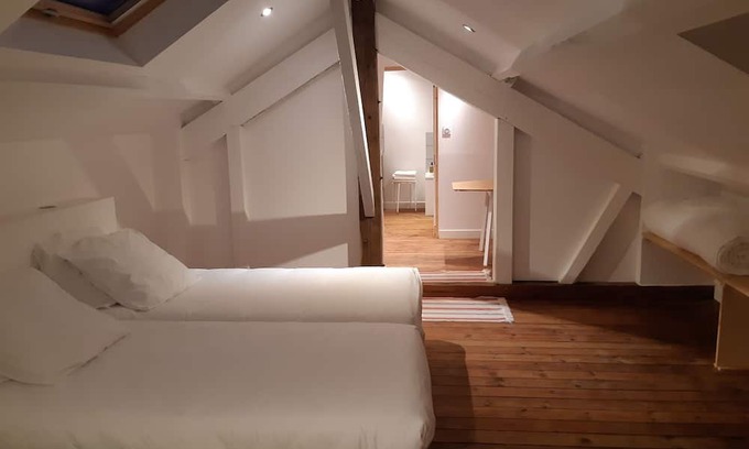 Angouleme Wohnung | Appartement Lumineux Dans Quartier Calme et Commerçant à 10mn du Centre Ville