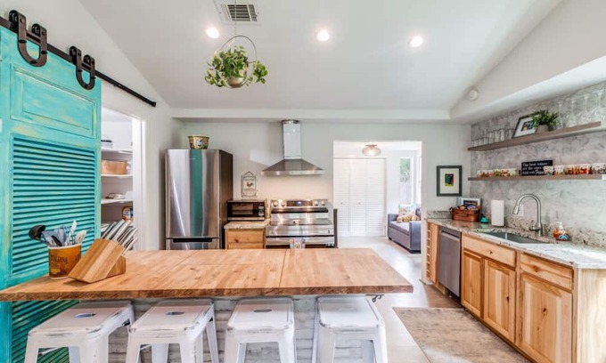 Conroe Haus | Charming and peaceful 3-bedroom home in delightful Conroe