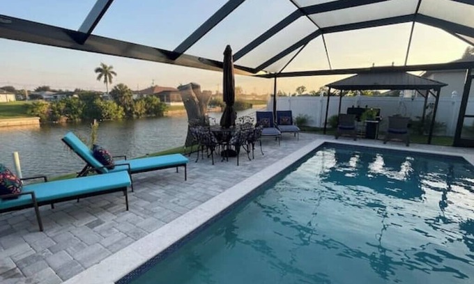 Fort Myers Kabine | Amanecer en la Piscina