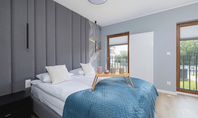 Katowice Wohnung | Bright Apartment With Parking by Renters