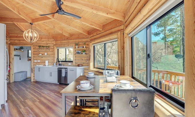 Mount Lemmon Kabine | Cabin w/Views, 3 Mi to Mount Lemmon Ski Valley!