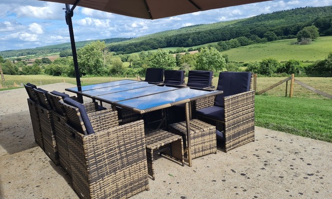 Mont-Saint-Jean Haus | Gite Familial Avec vue sur la Foret et Proximité D'un lac à 4 KM