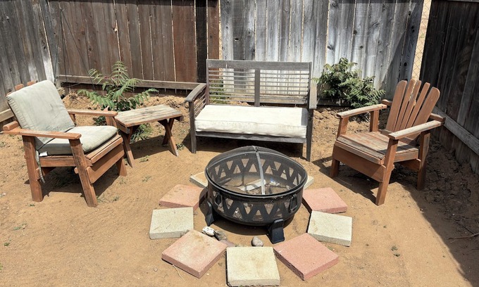 Hemet Haus | Daisy Dukes Unique & Fun Private Custom Home on Horse Ranch!