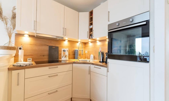 Municipality of Zwartewaterland Haus | Cozy Holiday Home in Hasselt Near By The Water