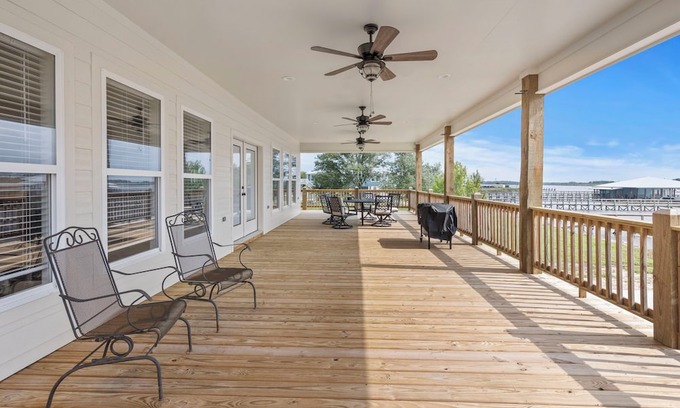 Hackberry Haus | Coco Cabana
