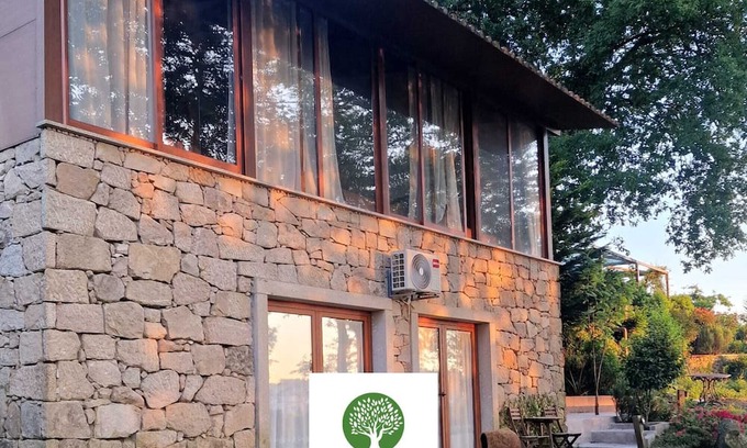 Medelo Wohnung | Quinta das CarbonçasnnO lugar ideal para descansar a 2 minutos a pé da cidade