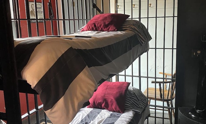 Wykoff Haus | Wykoff Historical Jail Haus with original jail cell bunks. It’s an adventure!