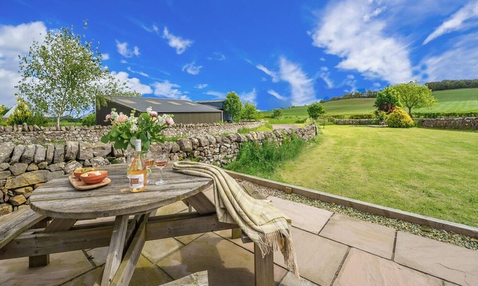 Belford Hütte | Rosemary Cottage - a cottage that sleeps 8 guests in 4 bedrooms