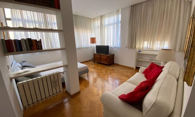 Quartiere XV Della Vittoria Wohnung | Apartment 'Casetta In Centro' with Balcony, Wi-Fi and Air Conditioning