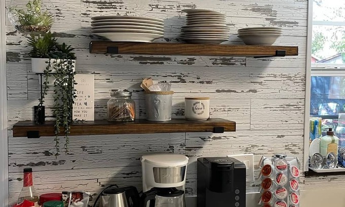 Lakewood Villas Haus | Minutes to Downtown & Beaches, Fully stocked with everything you could need!