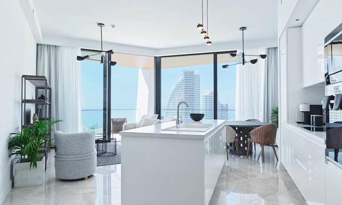 Germasogeia Wohnung | Skytower - Two Bedroom Apartment, Sleeps 4