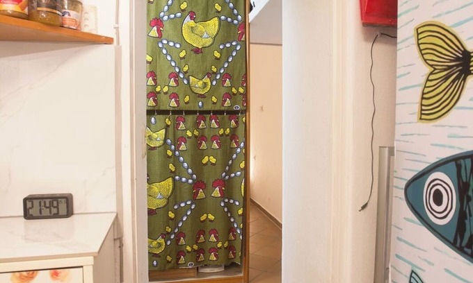 Bilderstoeckchen Wohnung | Just a 3-minute walk from Nippes Station