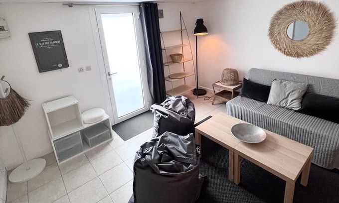 Bry-sur-Marne Wohnung | Appartement 50m² Proche Disney et Paris Avec Extérieur Privatif et Clôturé